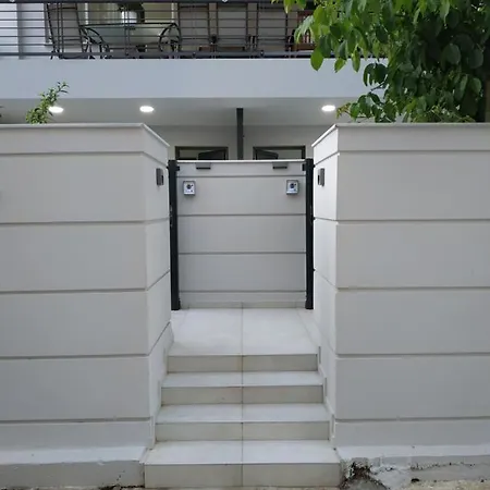 Apartamento Arxontia 2 *